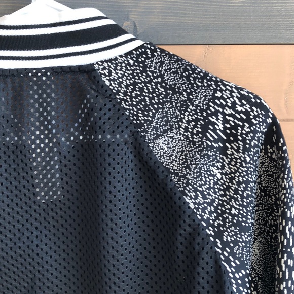 Fabletics Running Jacket - Picture 7 of 7